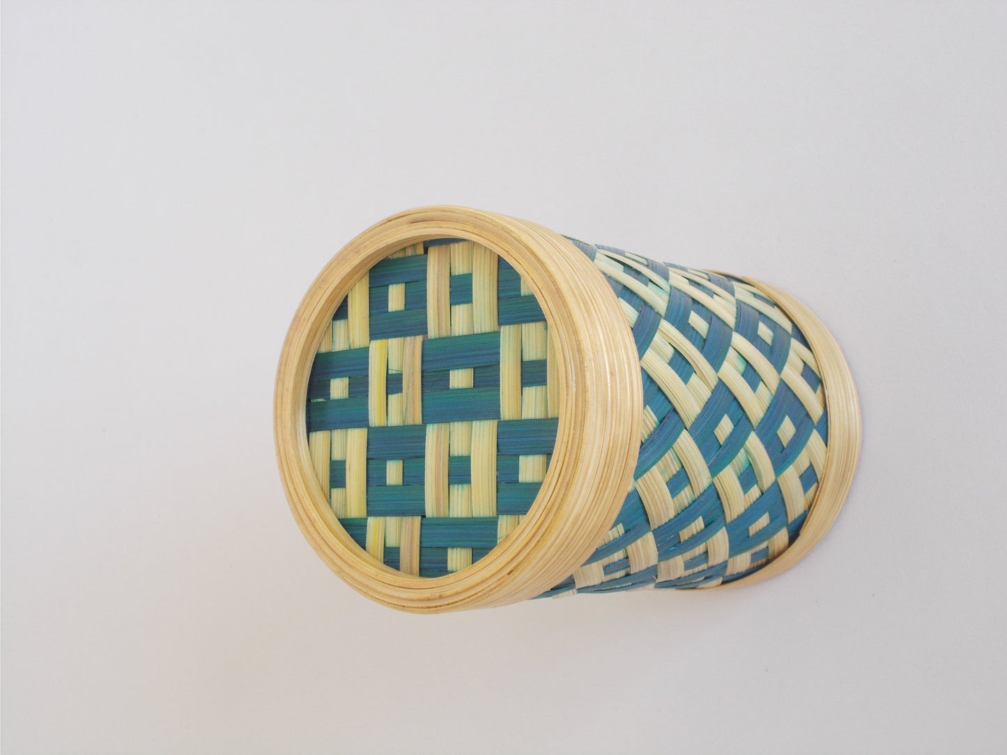 Cylindrical Bamboo Pen Stand