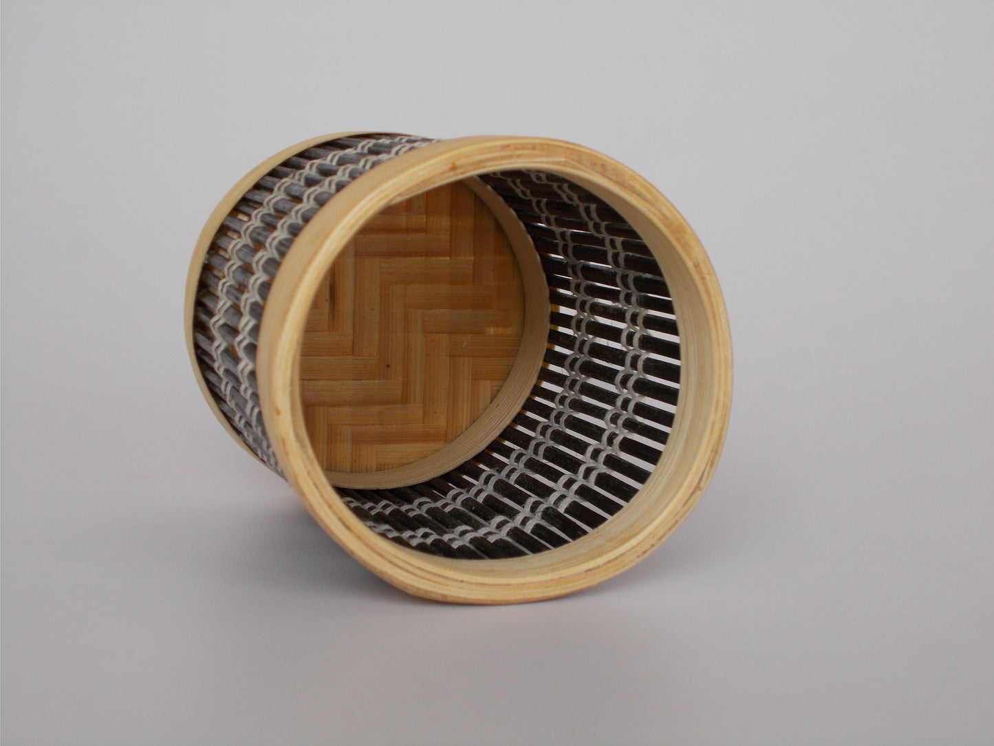 Round Bamboo Pen Stand