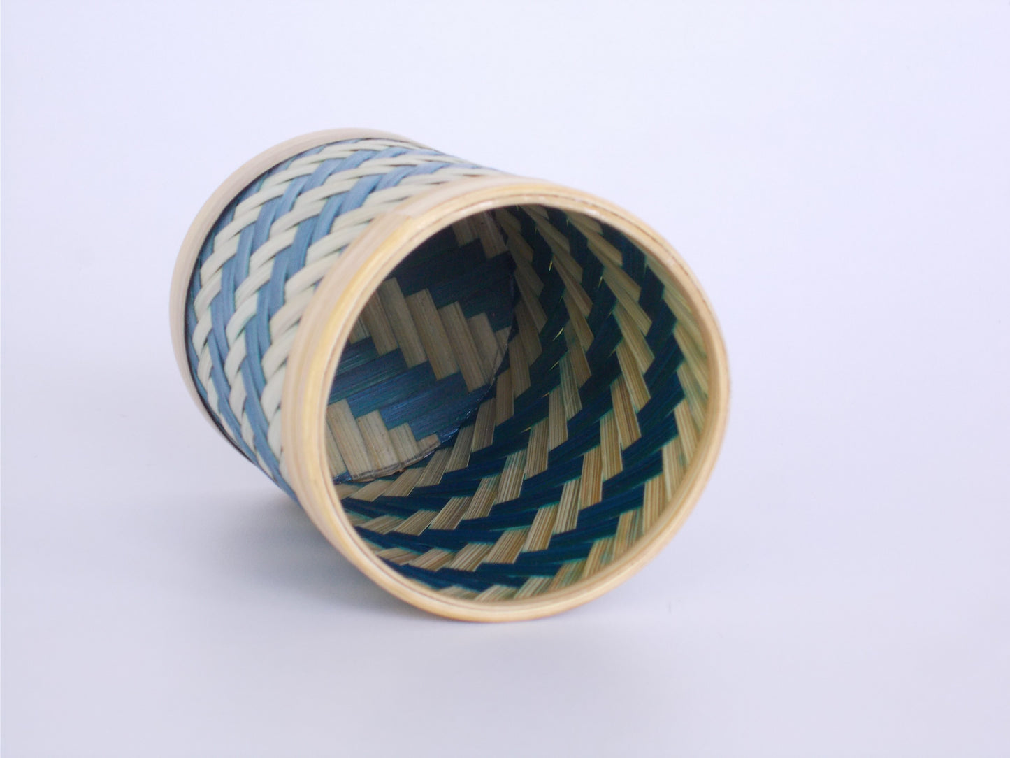 Round Bamboo Pen Stand | Zigzag Pattern