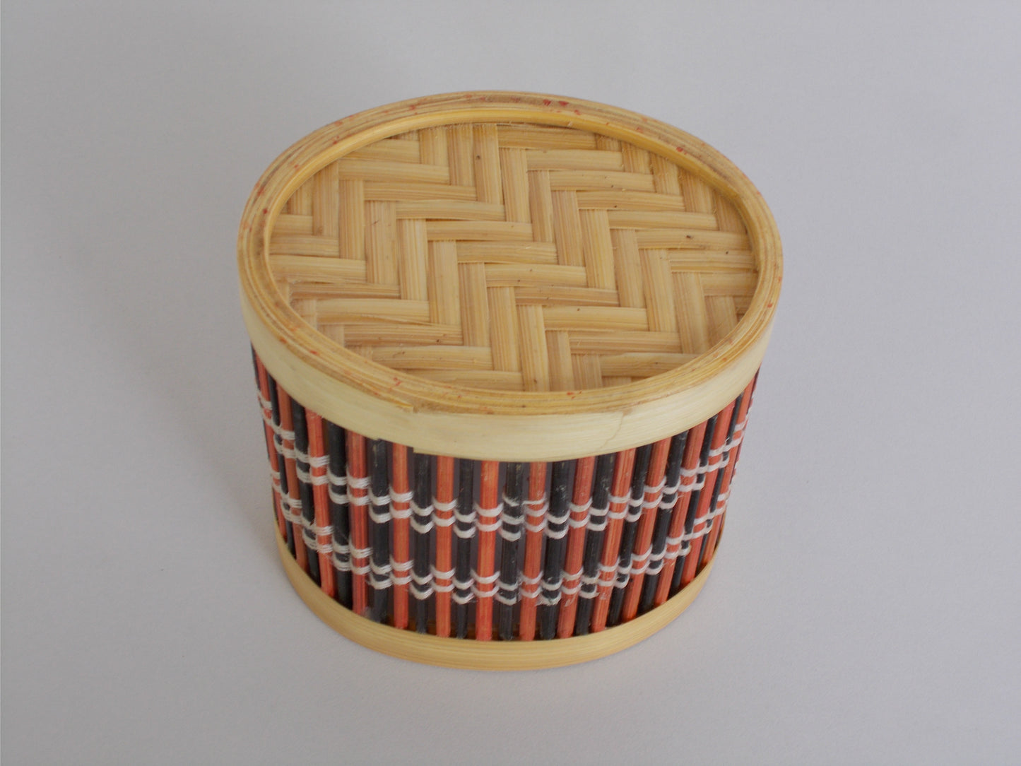 Oval Shaped Bamboo Pen Stand