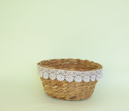 Water Hyacinth Basket | Round | With Lace