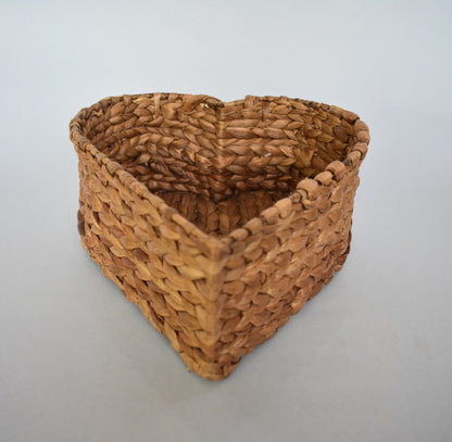 Water Hyacinth Tray | Heart Shape